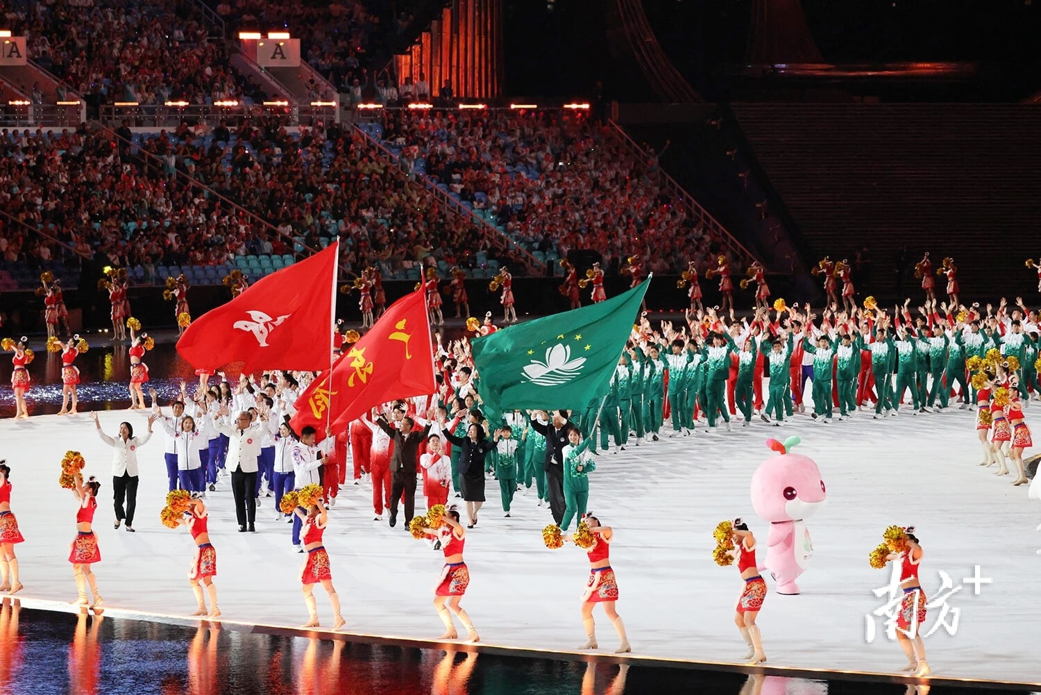 意媒：卢卡库已经在健身房单独训练，预计意超杯半决赛复出